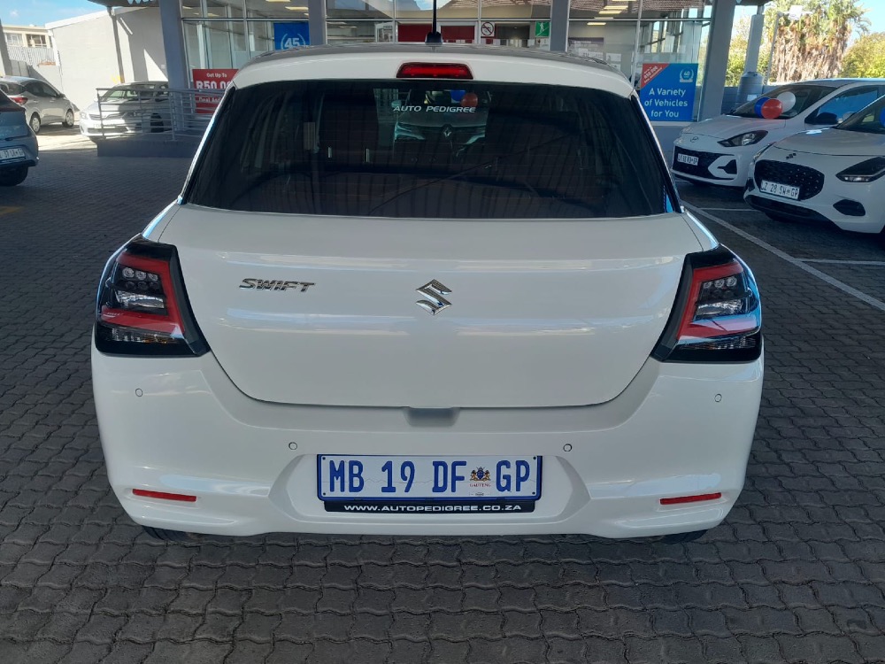 2024 SWIFT 1.2 GL