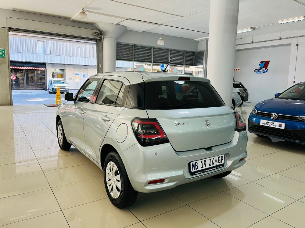 2024 SWIFT 1.2 GL