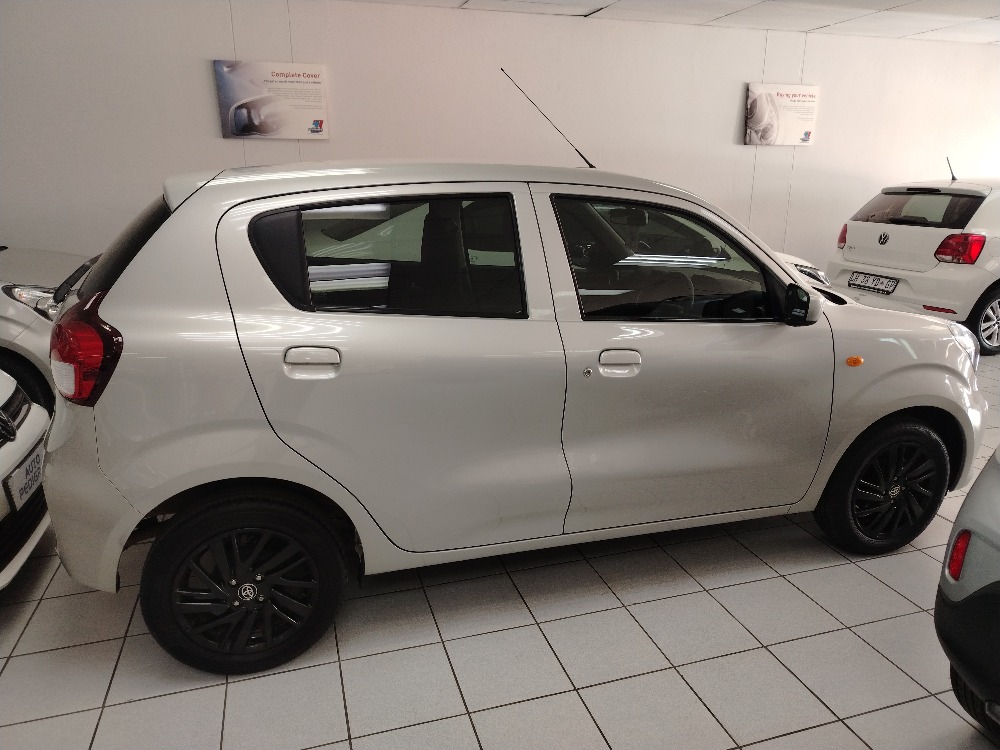 2024 VITZ 1.0 XR
