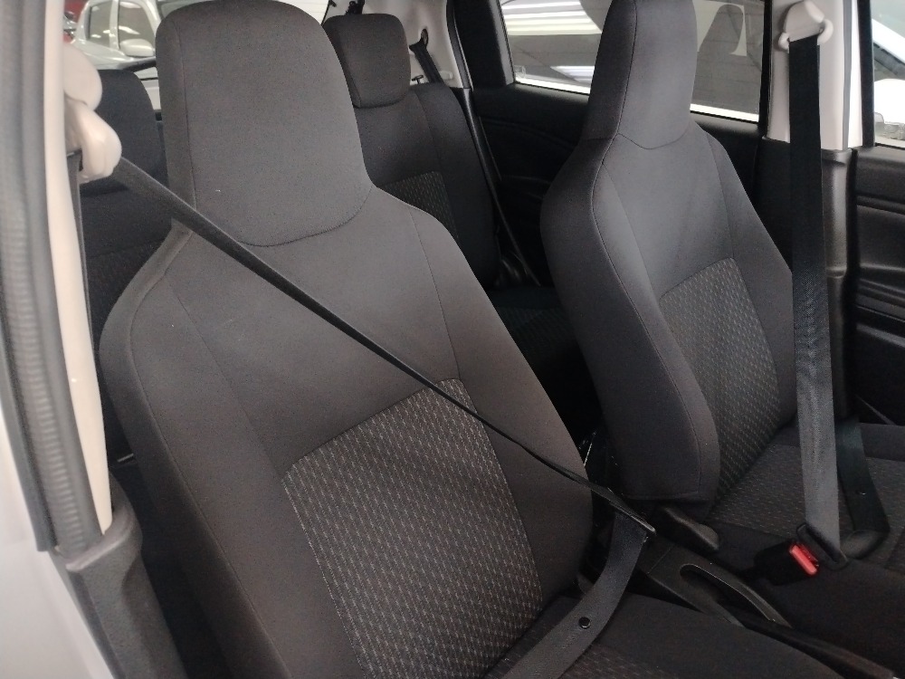 2024 VITZ 1.0 XR