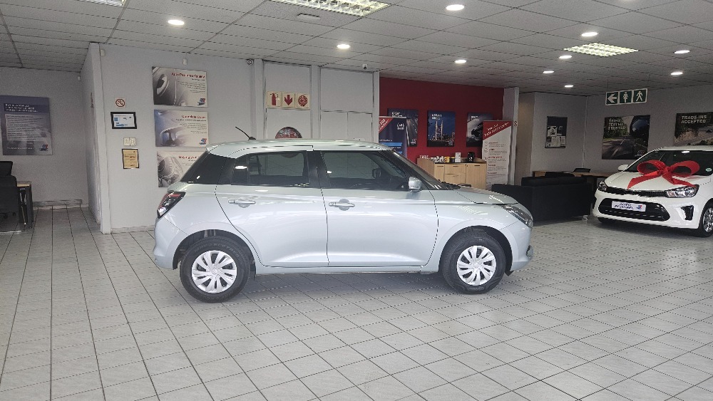 2025 SWIFT 1.2 GL