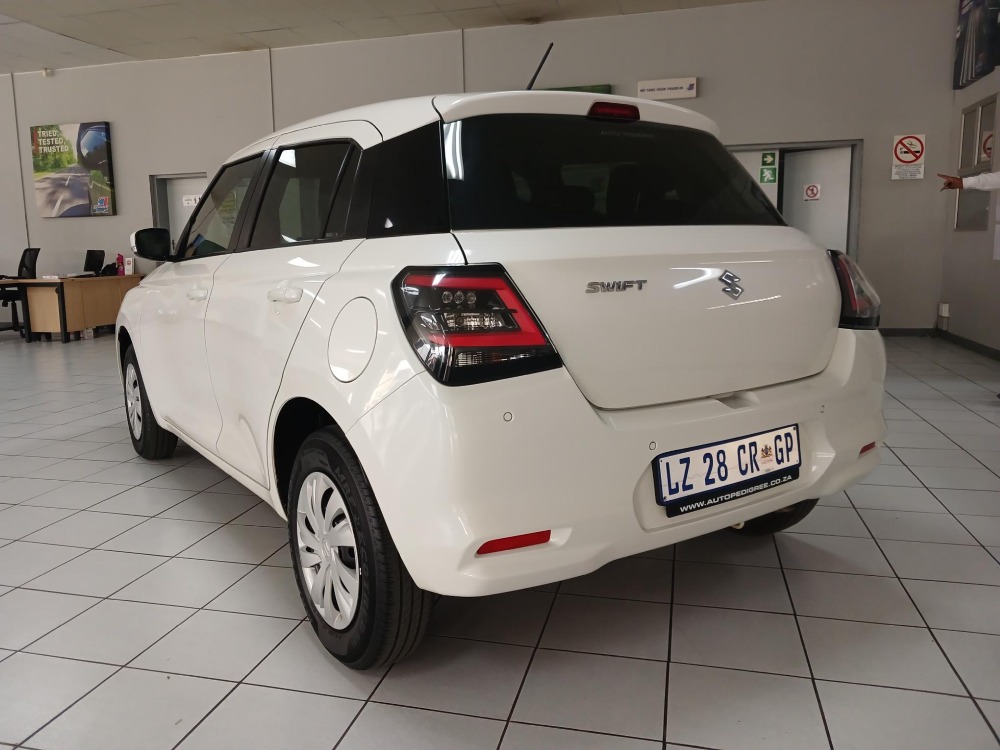 2024 SWIFT 1.2 GL
