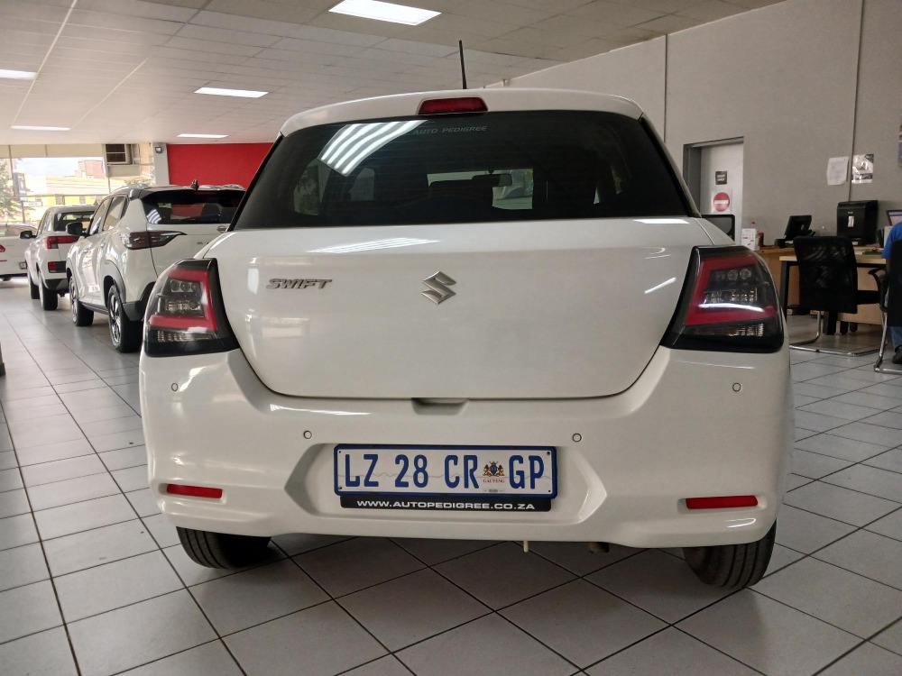 2024 SWIFT 1.2 GL