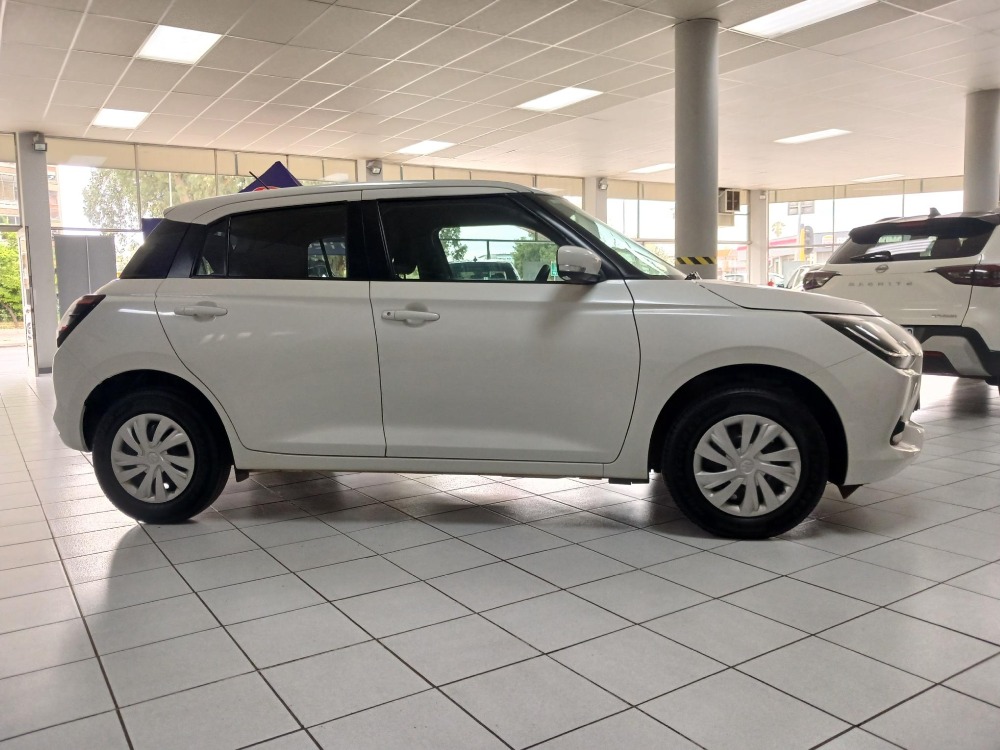 2024 SWIFT 1.2 GL