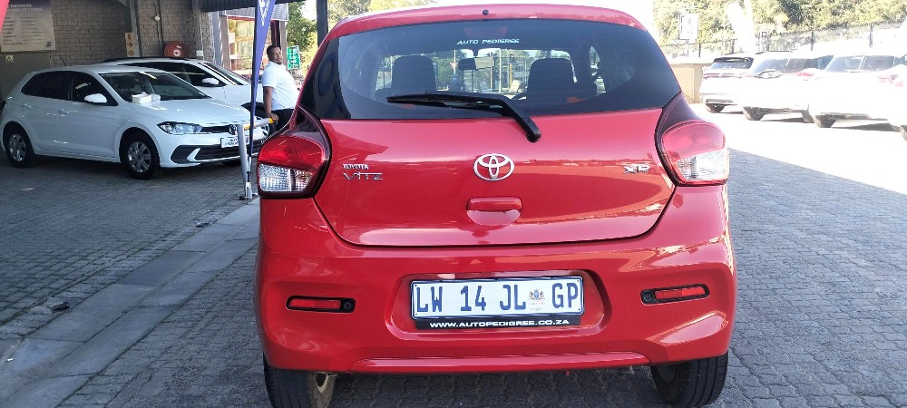2024 VITZ 1.0 XR