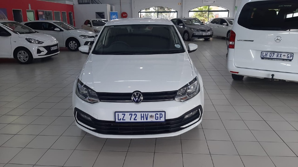 2024 POLO VIVO 1.6 LIFE TIP (5DR)