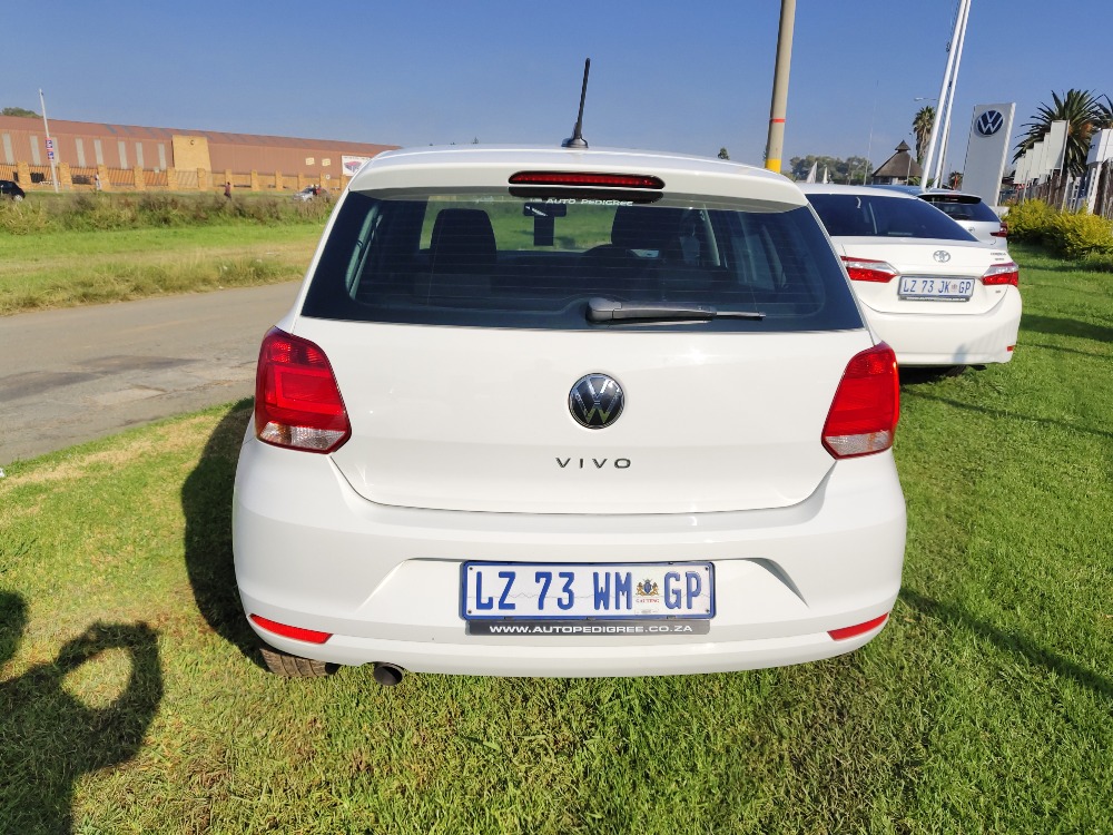 2024 POLO VIVO 1.6 LIFE TIP (5DR)